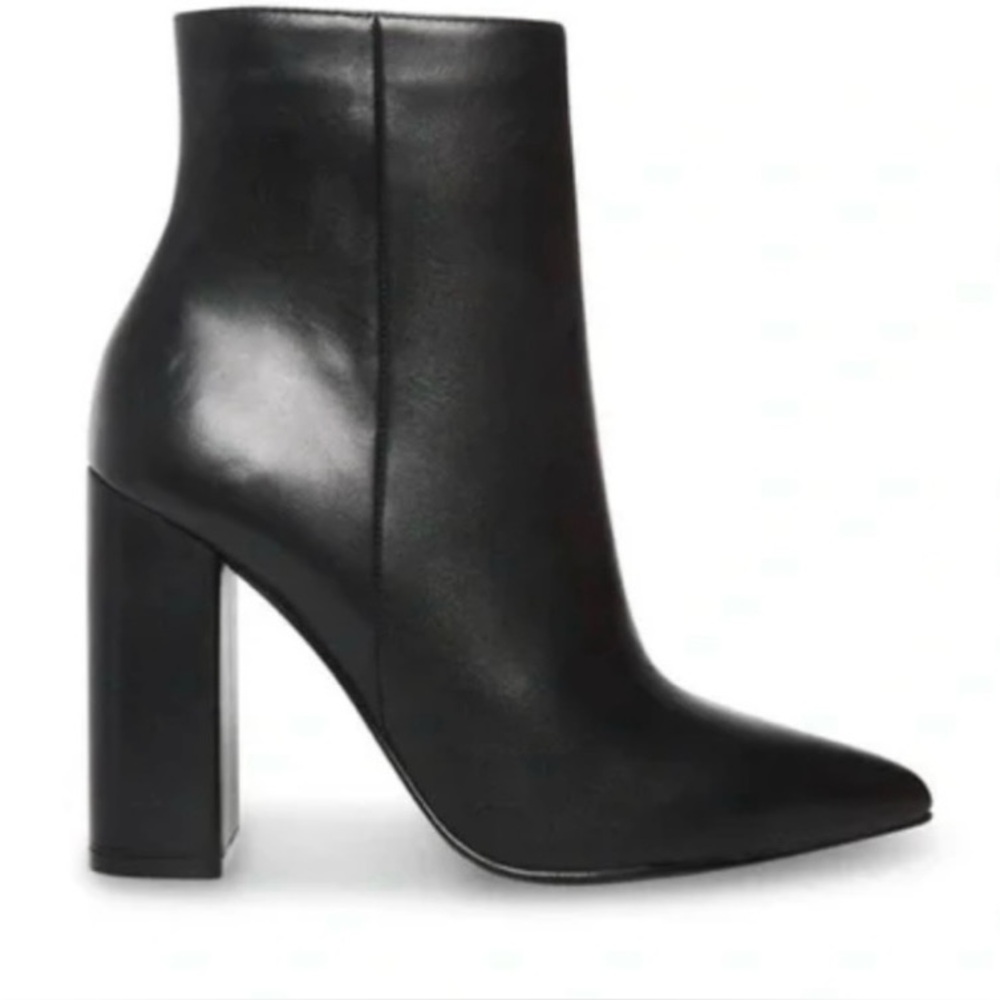 Steve Madden Leather Black Heeled Boots